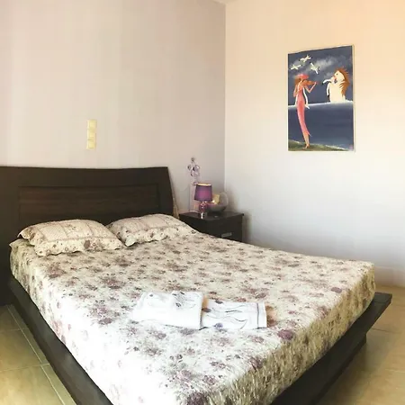 Four Bedroom Holiday In *